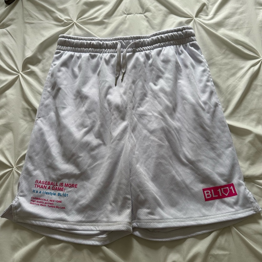 Baseball lifestyle shorts